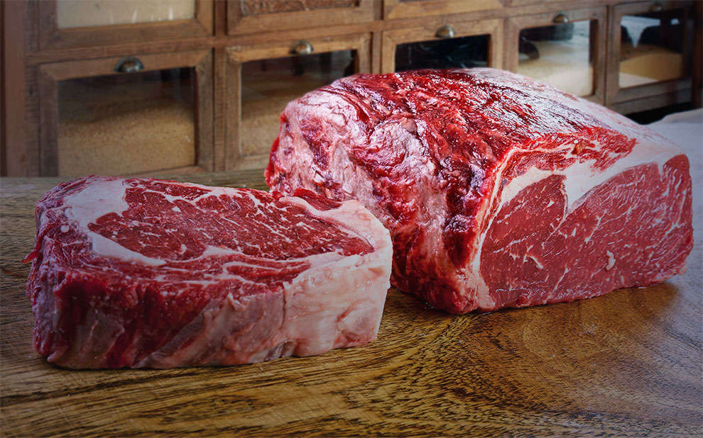 Carne bovina faz inflação pelo IPC-S recuar